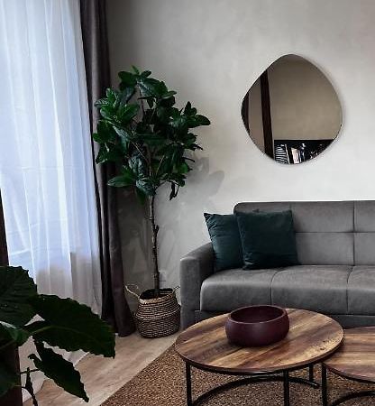 Myaka Appartement Wood Cholet Exterior photo